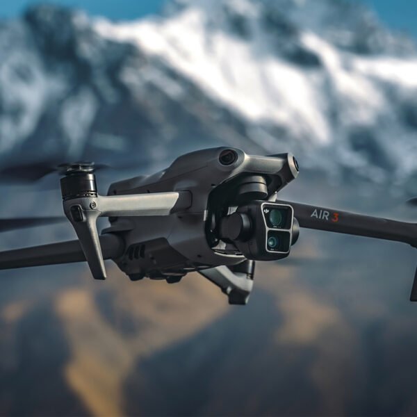 DJI Air 3 + Operator - Image 3